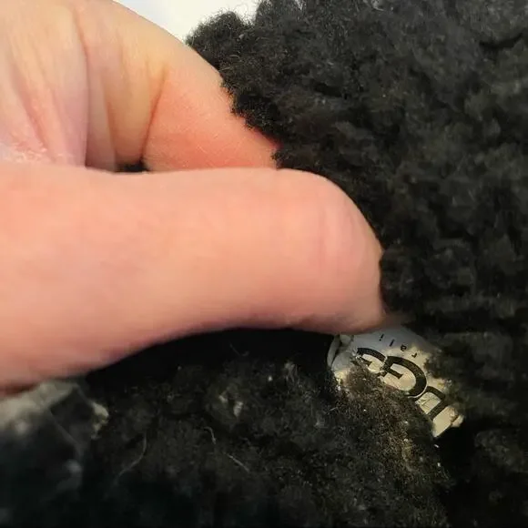 UGG Black Leather & Suede Calf Height Moto Lug Boots Sherpa Lined Womens 6.5 - Picture 10 of 11